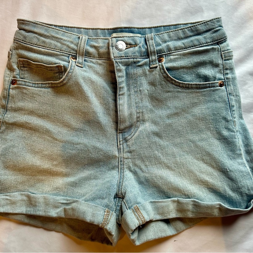 H&M Blue Jean Shorts High-Waisted Distressed